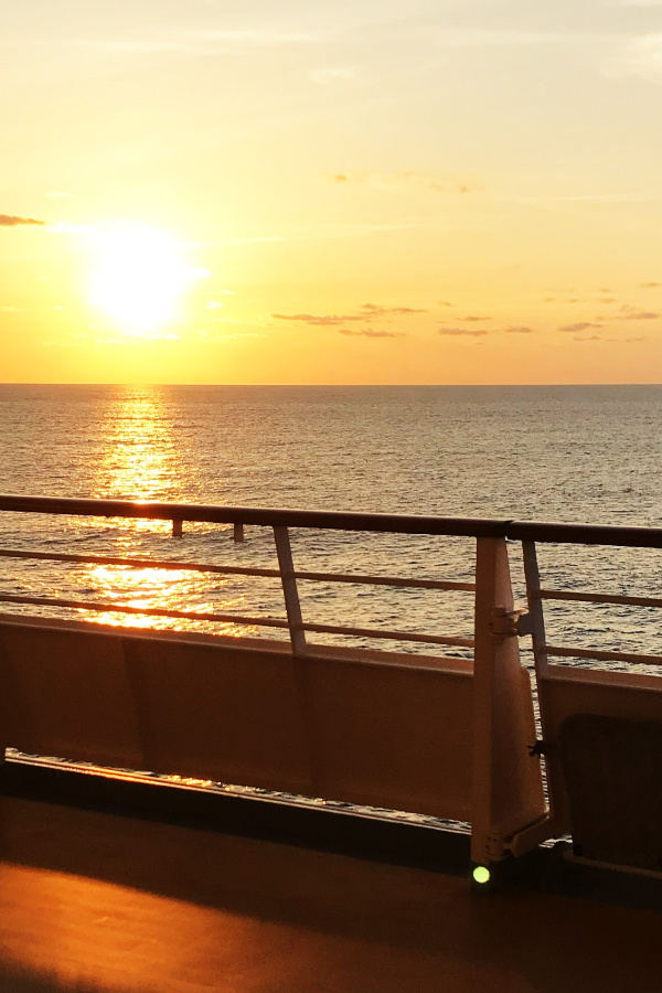 Cruise Brothers Travel Agent Cindy Valentine